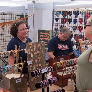 Jewelry vendor